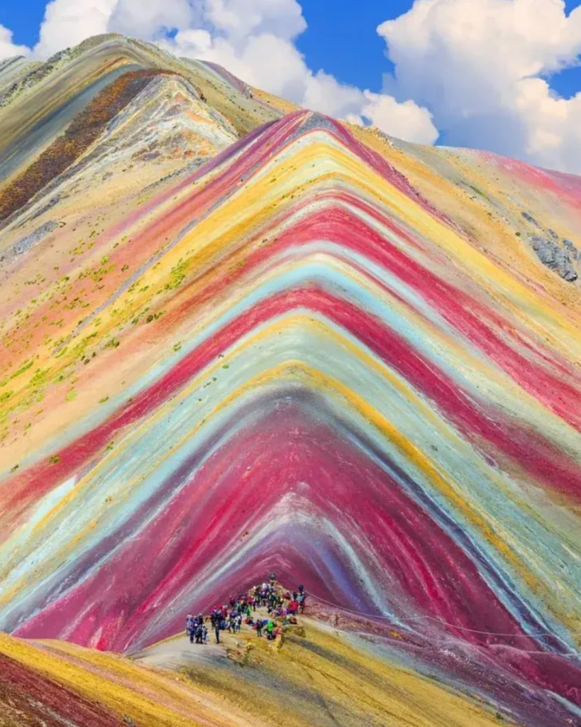 Montaña de colores